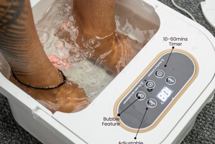 foot spa with bubbles turned on